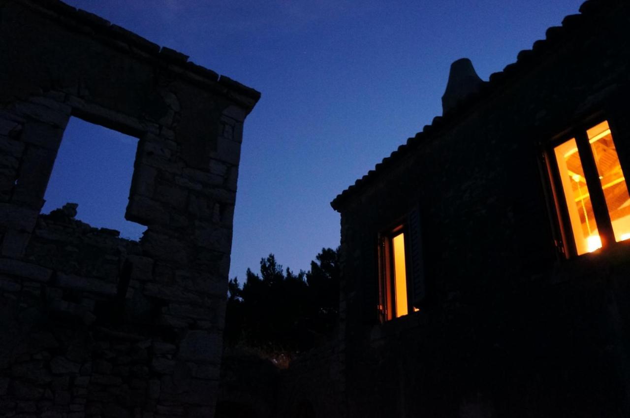 Les Villas De Qeparo Luaran gambar