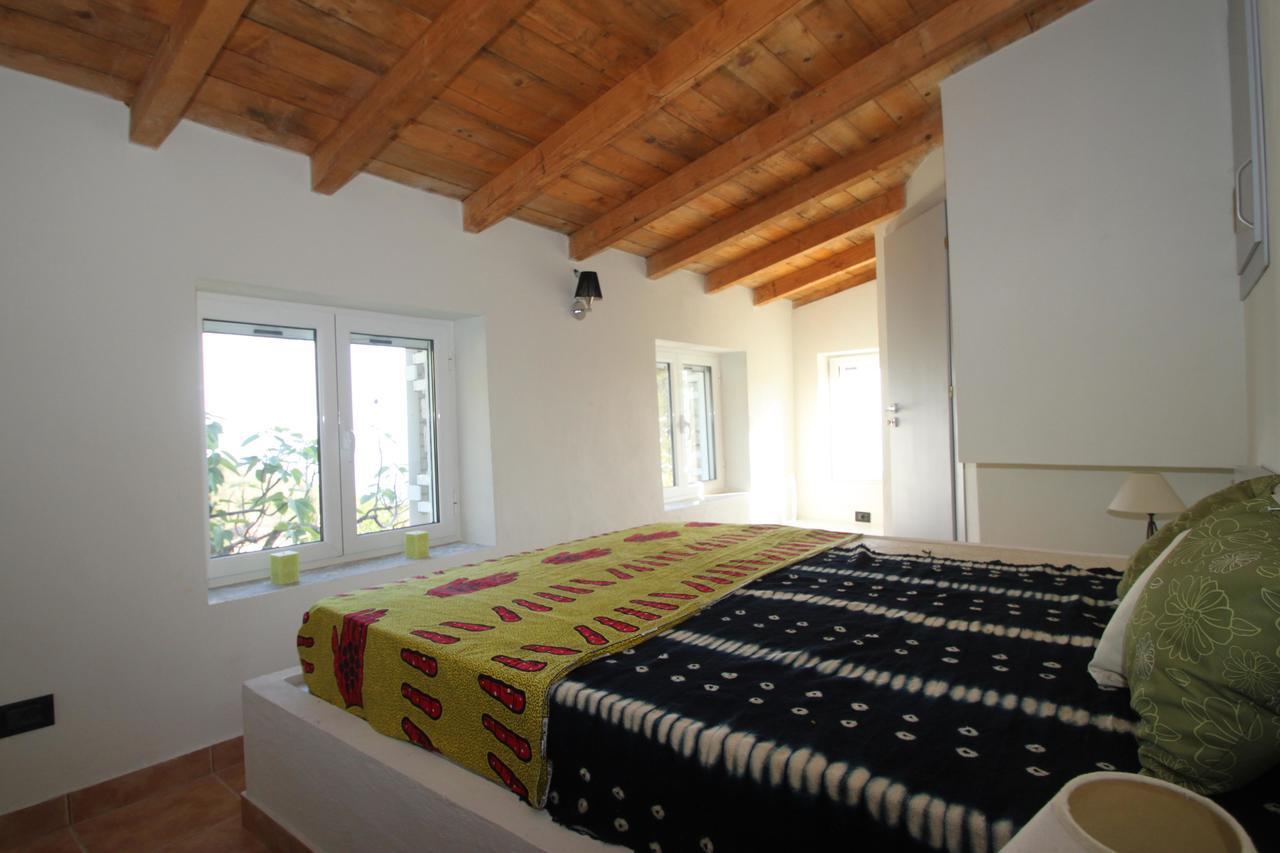 Les Villas De Qeparo Luaran gambar